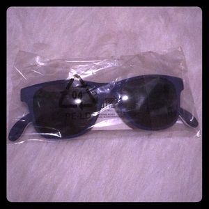 Purple Victoria’s Secret Bottle Opener Sunglasses!